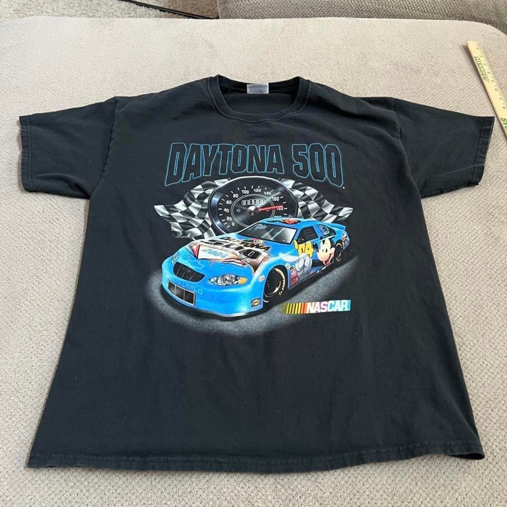 Vintage 2000s Daytona‎ 500 Disney NASCAR Tee Size large